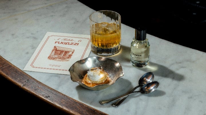 Image of FUGAZZI Perfumes with desert around